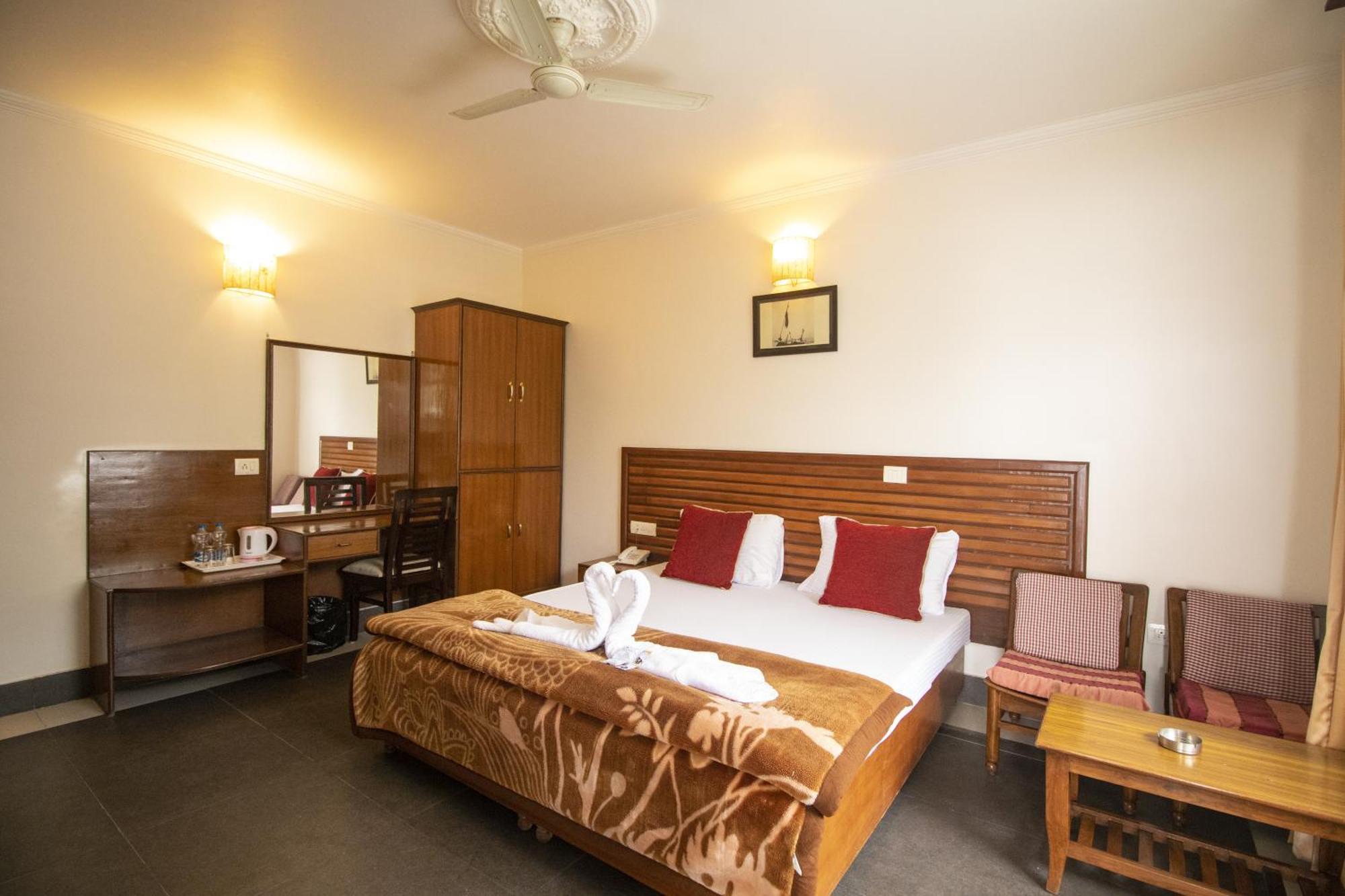 Wow Stayz2 Hotel The Lodge Dharamshala Exterior foto