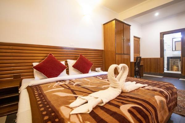 Wow Stayz2 Hotel The Lodge Dharamshala Exterior foto